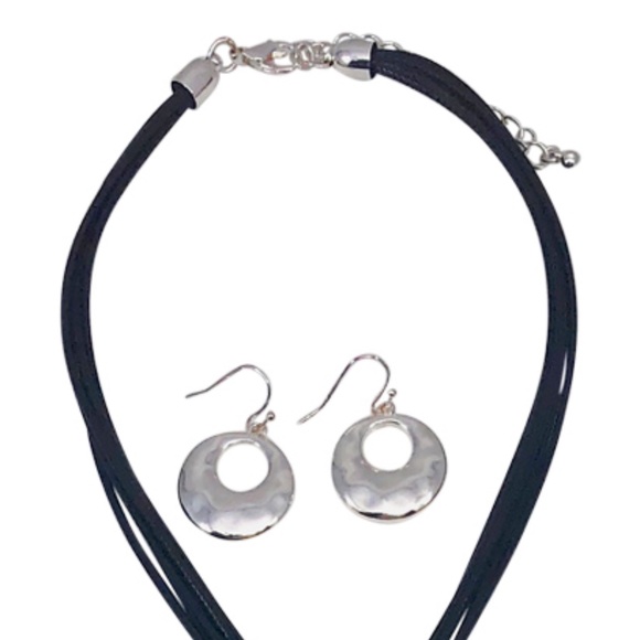 Pendant Necklace Black Cords Statement Piece with Matching Earrings - Picture 4 of 5